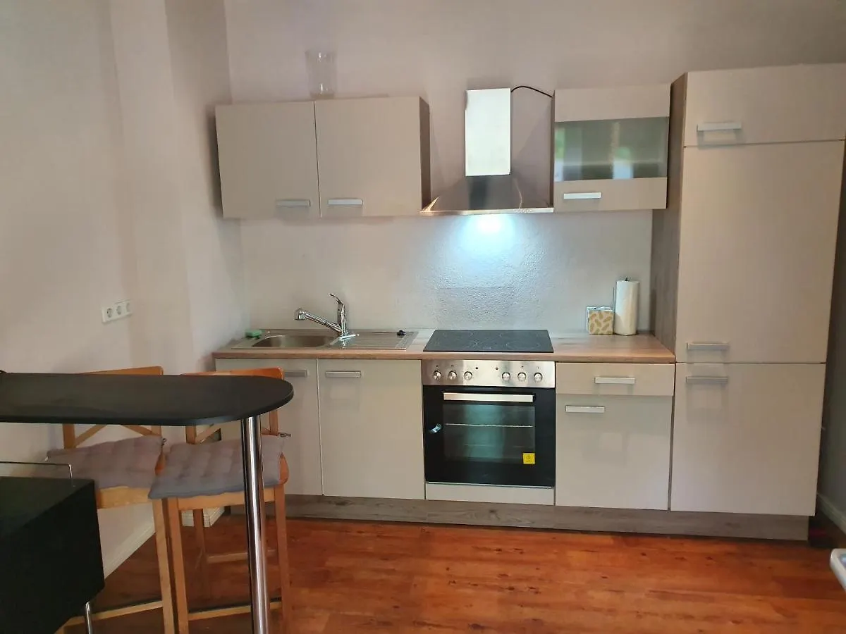 Contacts de Apartment In Alt-Stadt Koepenick